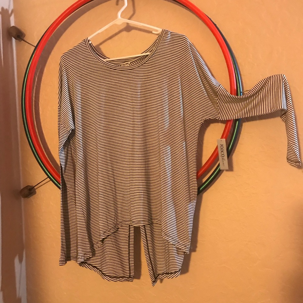 NWT Jo&Co Striped Top w/ Slit Back